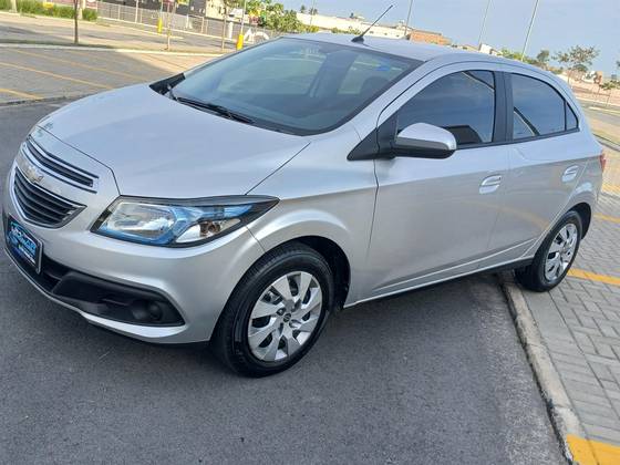 CHEVROLET ONIX 1.4 MPFI LT 8V FLEX 4P MANUAL